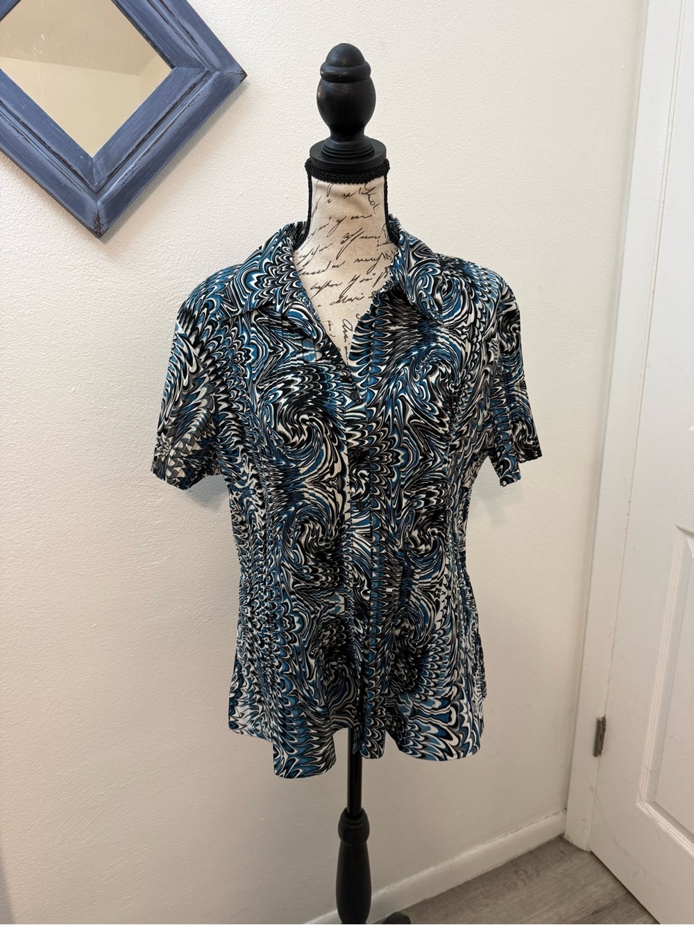 Bay Studio Teal Black White Swirl Short-Sleeve Button-Down Shirt